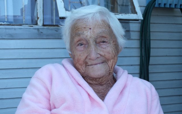 Gansbaai Oudste BBosser in Gansbaai Enna Groenewald_1